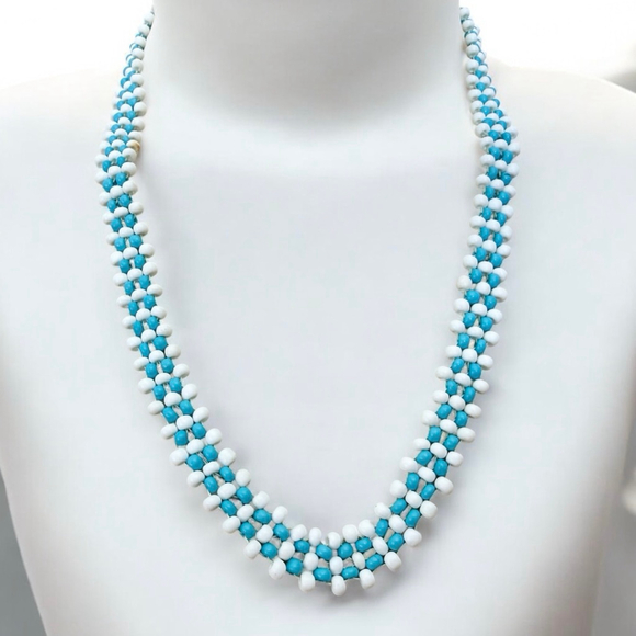 Unbranded Jewelry - Native American Seed Bead Necklace, Turquoise and White Woven Beads, Vintage